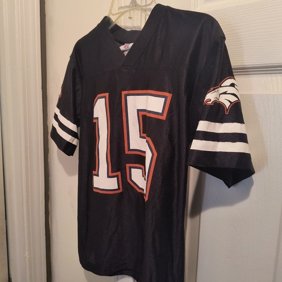 Denver Broncos Legend Tim Tebow Black alternate Home Jersey. - Picture 3 of 6